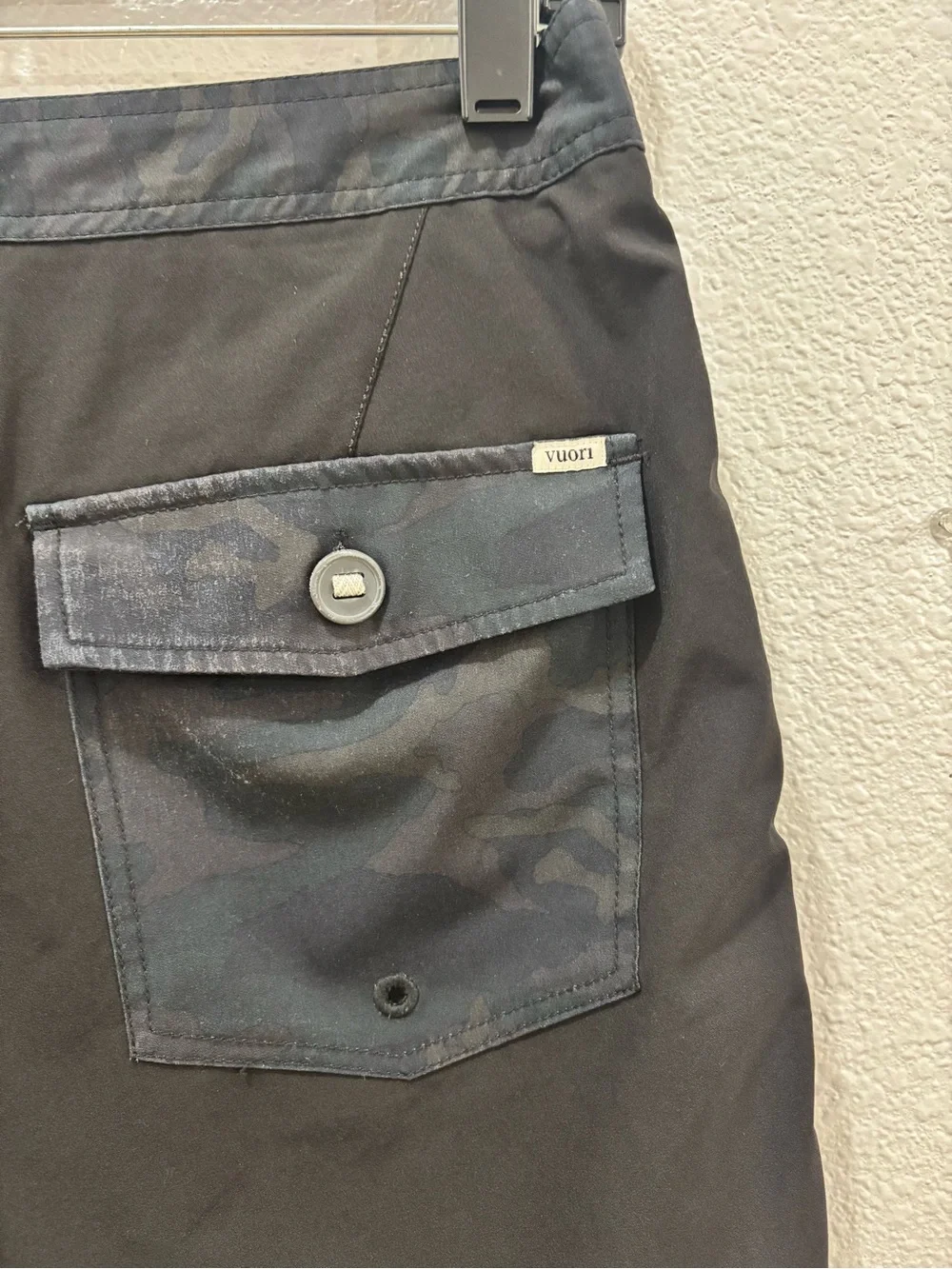 Vuori Men's Swim Shorts Size 28 Black With Camo